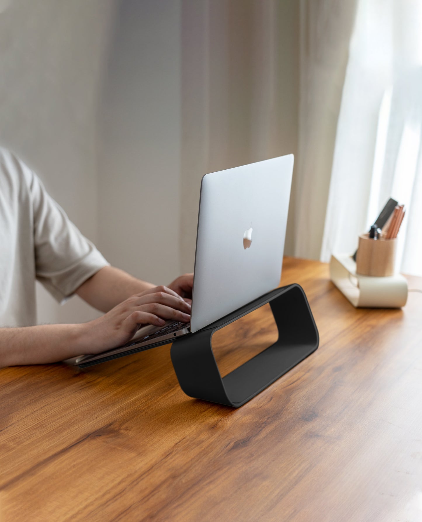 Daily Objects Arete Laptop Stand For Macbook