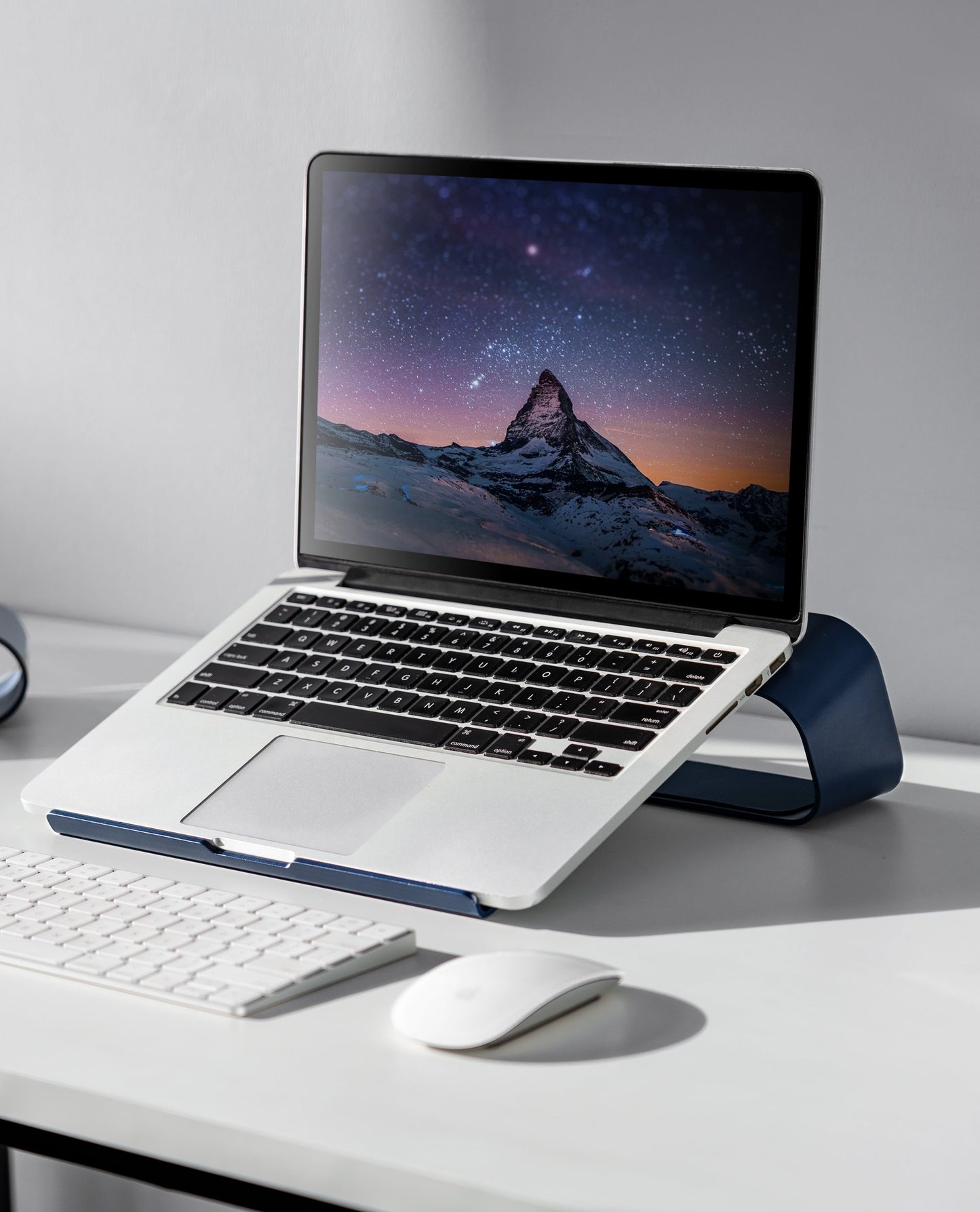 Daily Objects Arete Laptop Stand For Macbook