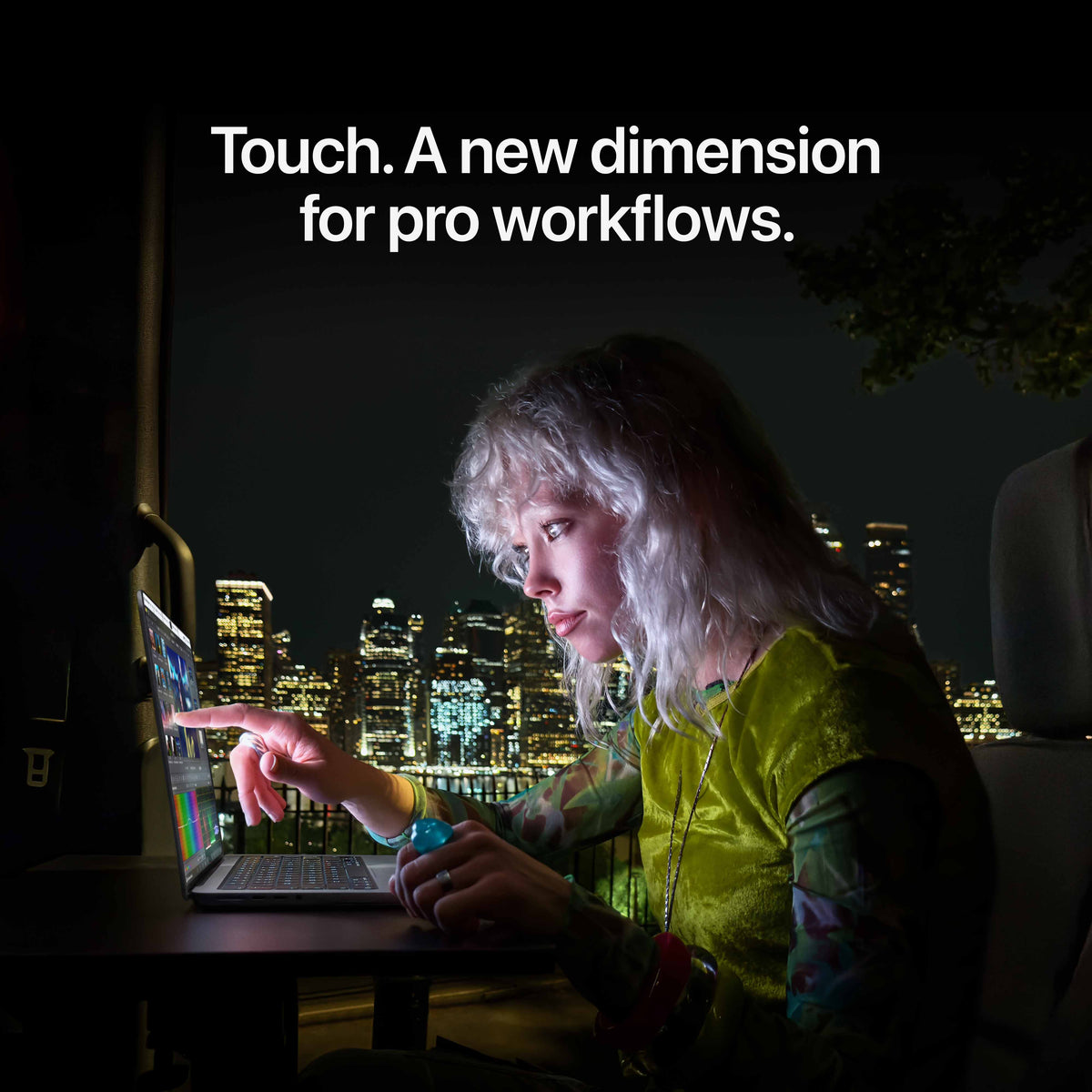 14-inch MacBook Pro with PROLED XDR display: Apple M5 Chip