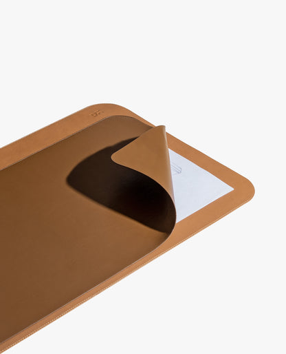 Daily Objects Dart Organiser Desk Mat (R1)