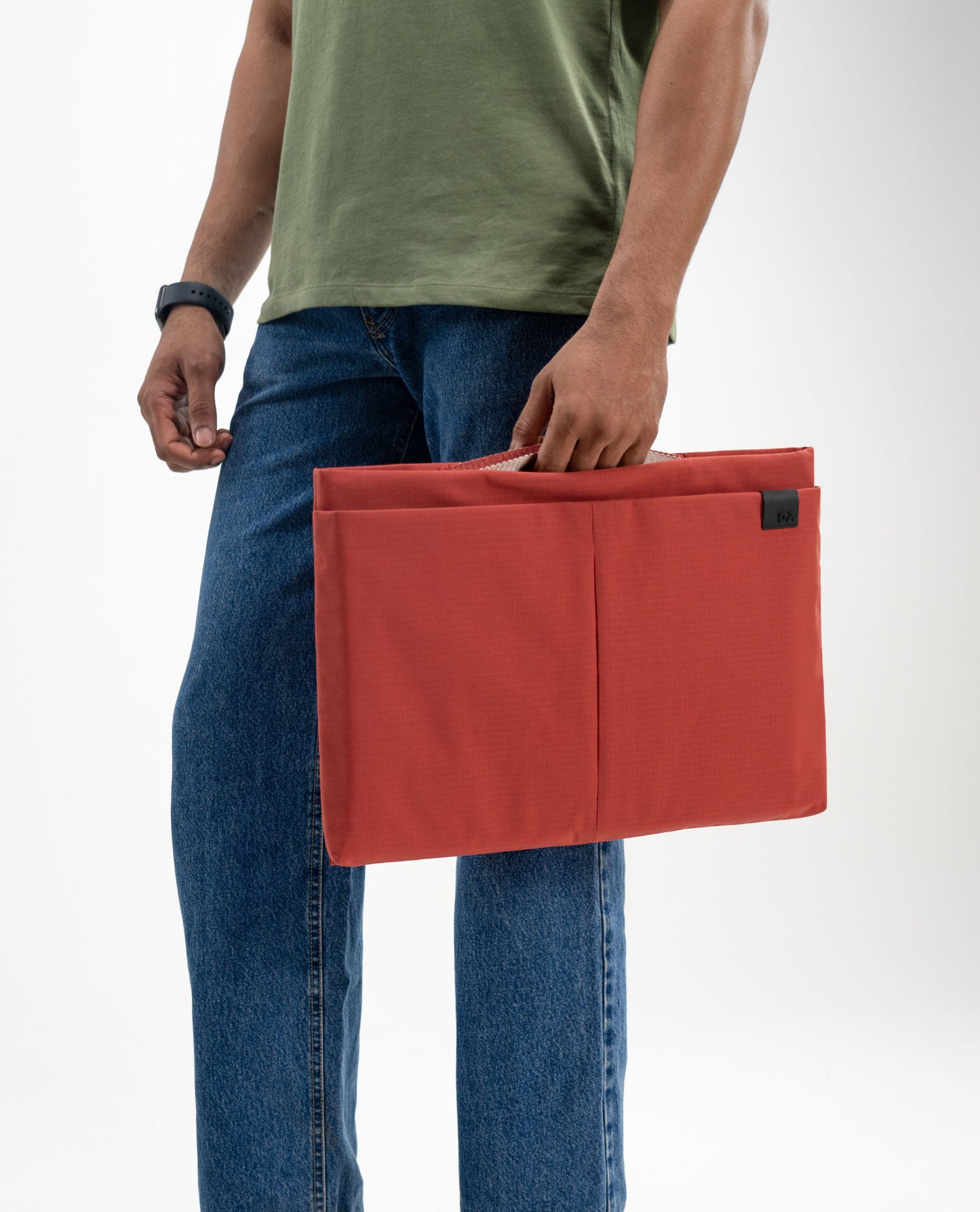 Daily Objects Pivot Laptop Sleeve - 13/14 Inch