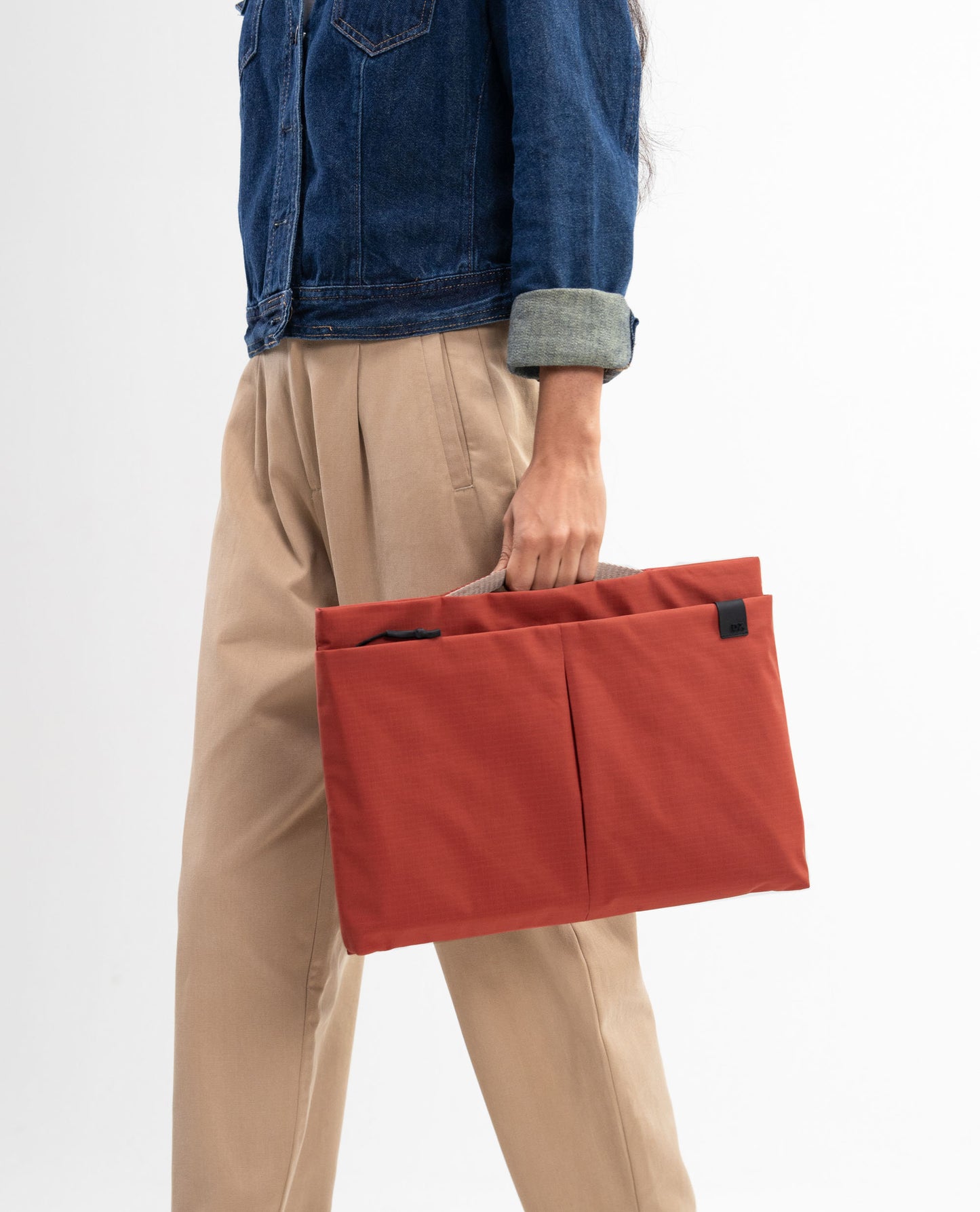 Daily Objects Pivot Laptop Sleeve - 13/14 Inch