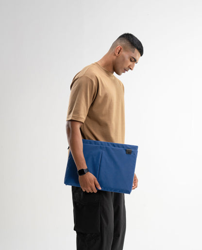 Daily Objects Pivot Laptop Sleeve - 16 Inch